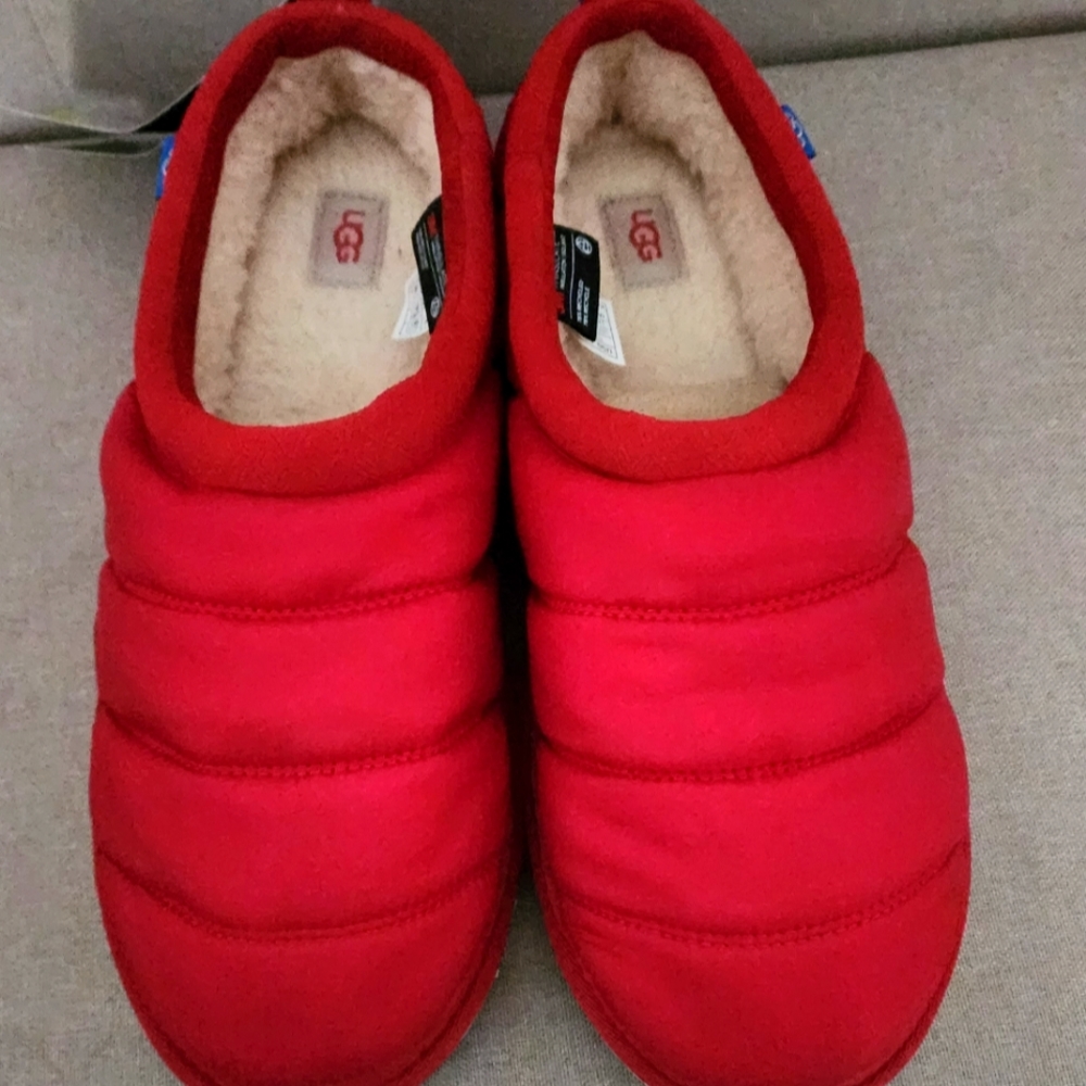 Ugg - Picture 7 of 9